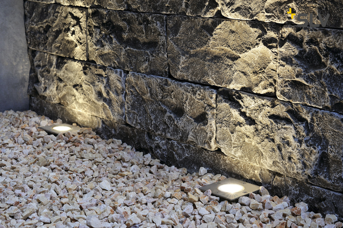 Recessed floor lights