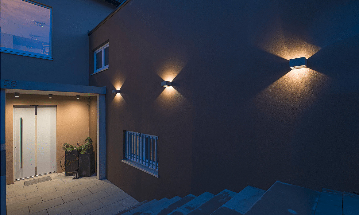 SLV Outdoor Ceiling Luminiare SITRA CL, Ø 10cm / H 11cm, IP44, GX53 TCR-TSE max. 9W, anthracite SLV Outdoor Ceiling Luminiare SITRA CL, Ø 10cm / H 11cm, IP44, GX53 TCR-TSE max. 9W, anthracite