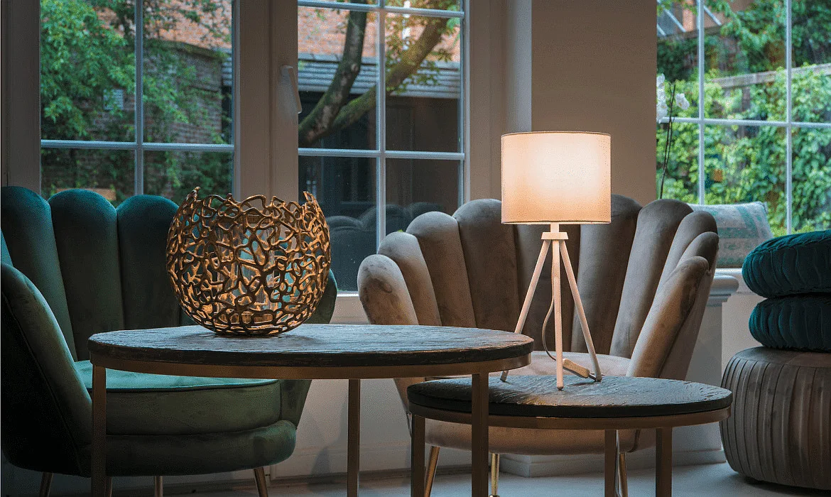 SLV Table lamp FENDA BASE II Tripod, E27 max. 40W, shade excl., white SLV Table lamp FENDA BASE II Tripod, E27 max. 40W, shade excl., white
